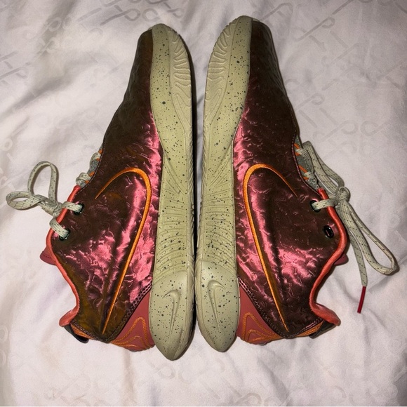 Nike Lebron XXI Men's Basketball Shoes (FN0708-800) - Picture 4 of 8